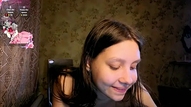 qutiedasweet - QutieDaSweet's free webcam