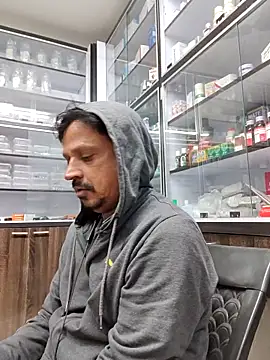 raj1043 (Ask my age) - 5000