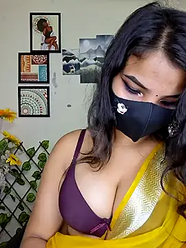 Webcam Model (Noor-Bold)  is live.Free join now!