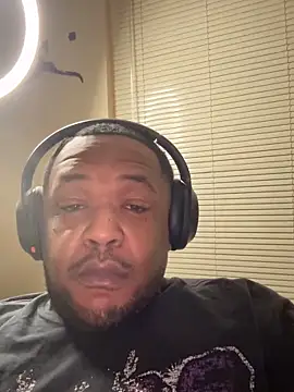 oakcliffjacker (Ask my age) - lil something