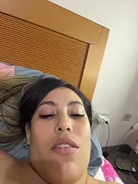 Webcam Model (Anna_Bitch_Disgusting)  is live.Free join now!