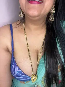 Webcam Model (Notty-HotyBhabhi) is live