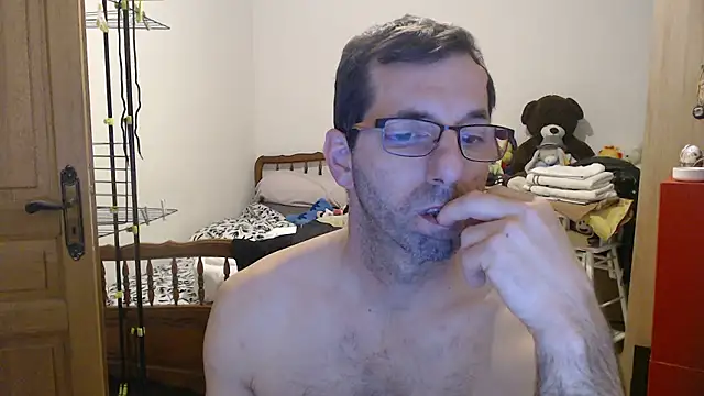 steph19x5 - Steph19x5's free webcam - UK Sex Cams