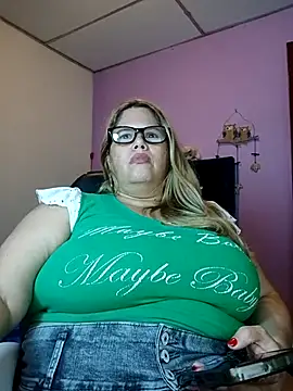 ellisw8 - EllisW8's free webcam - UK Sex Cams