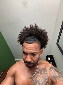 leon97hot (M young) - Ponerme lindo para Ustedes ⛰️