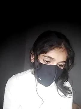 Webcam Model (Sexey-Puja)  is live.Free join now!