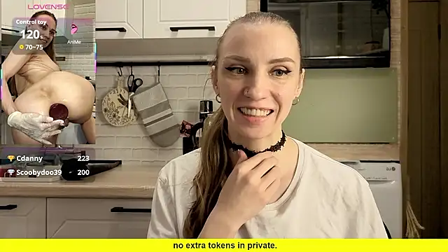 edena_ (F milf) - AF + Prolapse