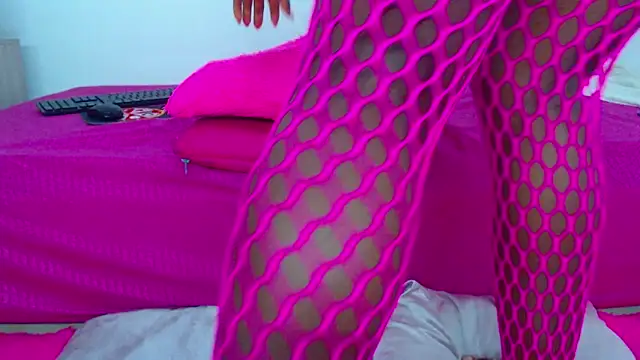 milytylor - Milytylor's free webcam