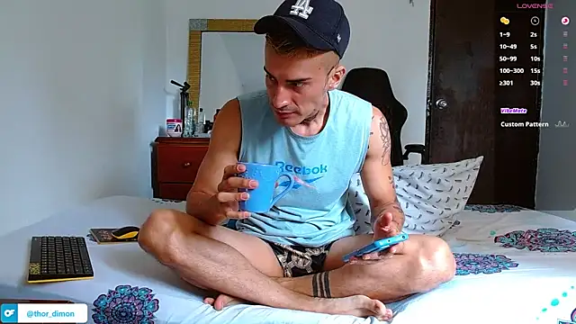 bray_hotboy777 - Bray_hotboy777's free webcam