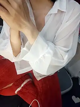 alone_nothing - Alone_nothing's free webcam - UK Sex Cams