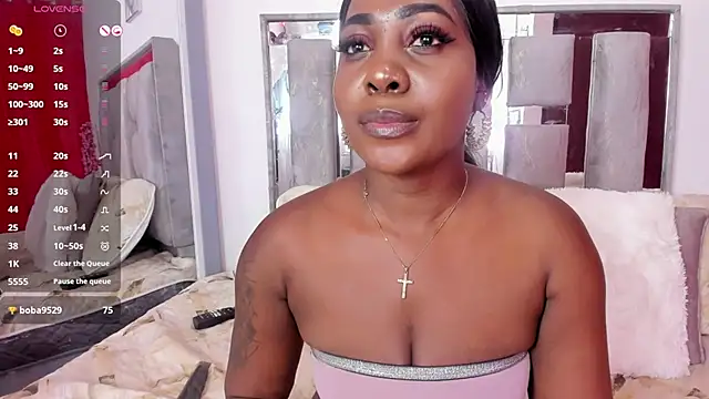 emilly_roaa - Emilly_roaa's free webcam - UK Sex Cams