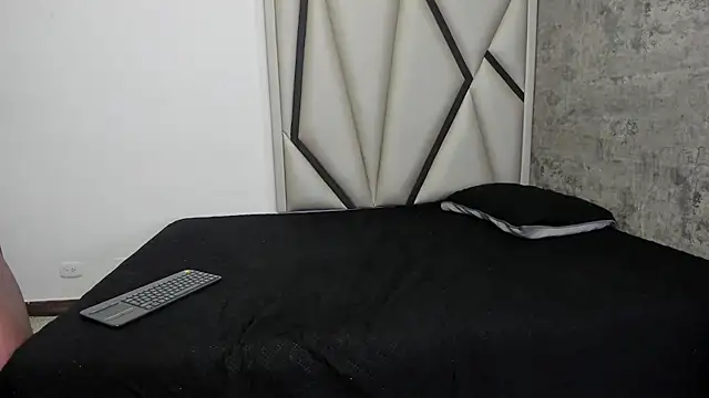 dogan_renzo0 (M twink) - hard cock