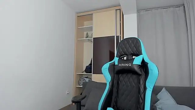 matmalonne - MatMalonne's free webcam - UK Sex Cams