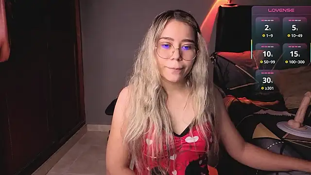 aiilyn_ds - Aiilyn_Ds's free webcam