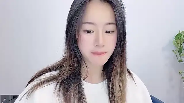 chloe-01 - Chloe-01's free webcam