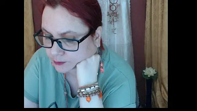 playfullmature - PlayfullMature's free webcam - UK Sex Cams