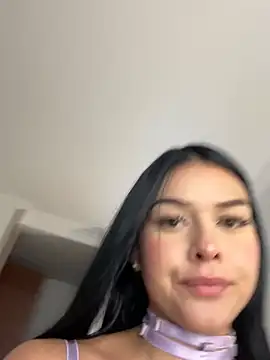 victoriabolt_ (F young) - Twerking + clap buttocks