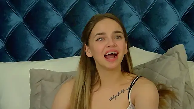 anitaventure - AnitaVenture's free webcam - UK Sex Cams