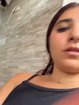 nahomy_benett - Nahomy_Benett's free webcam - UK Sex Cams