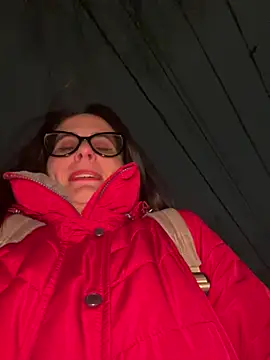 natakitten (F milf) - Nipple clamps on in public, LT🎥