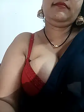 Webcam Model (Nyra-23)  is live.Free join now!