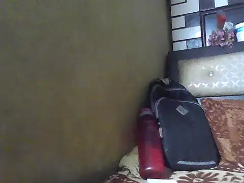 stubborndesiboy - Stubborndesiboy's free webcam - UK Sex Cams