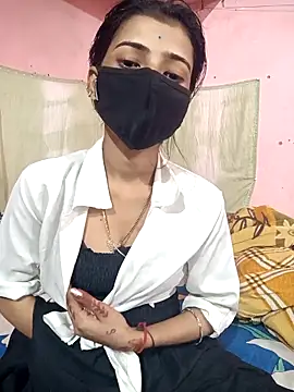 Desipari_777 Live Webcam on Stripchat