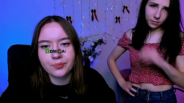 sweetie_chloe_ (G teen) - tease 18+