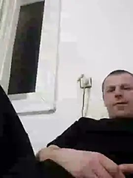 ivan9iutt - Ivan9iutt's free webcam - UK Sex Cams