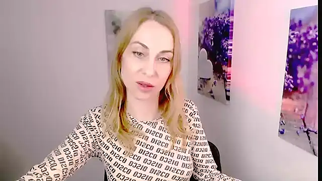 create_your_own_sun - Create_your_own_sun's free webcam - UK Sex Cams