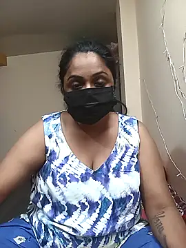 queendivya - Queendivya's free webcam - UK Sex Cams