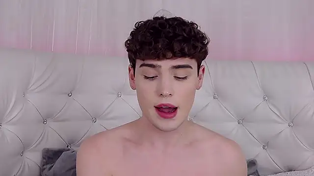 robbycharming (M young) - open legs:ass: