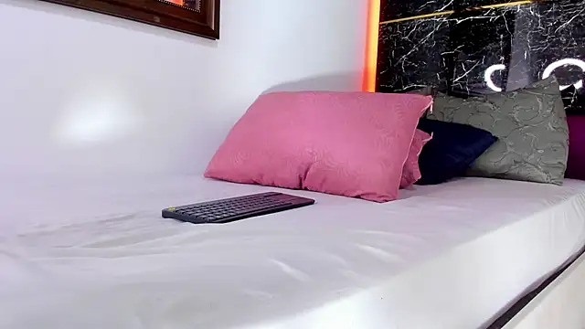 keyla_knowles - Keyla_knowles's free webcam - UK Sex Cams