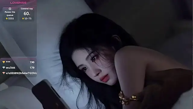 taozi1011 - Taozi1011's free webcam - UK Sex Cams