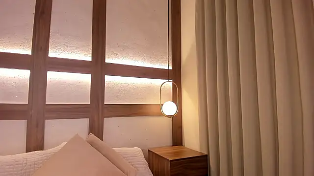 sarhavega (F young) - Pull on your nipples