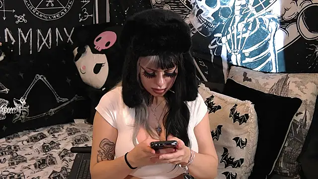 paige_turner (Ask my age) - buttplug