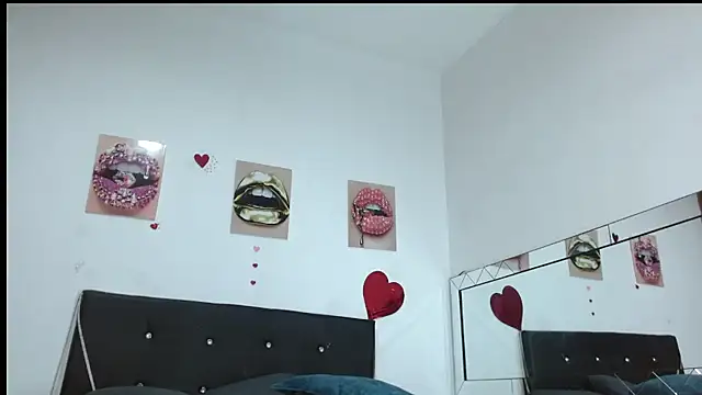 azul_pink2 - Azul_pink2's free webcam - UK Sex Cams