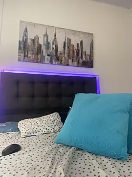 andresnoir_ (M young) - They send: to tell me what to