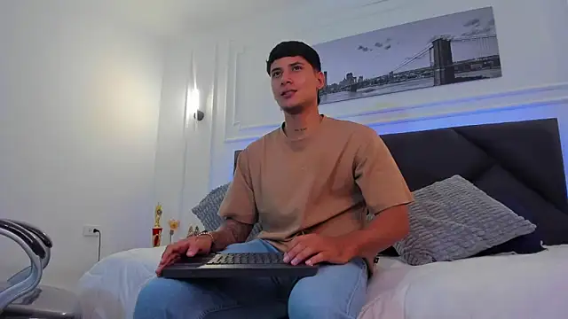 damian23__ (M young) - Hard cock