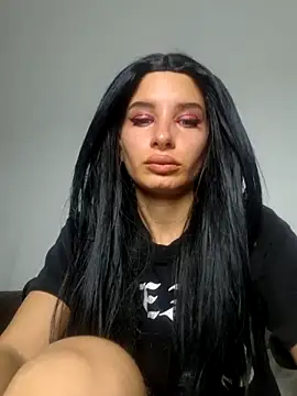 bimbodoll_ - Bimbodoll_'s free webcam - UK Sex Cams