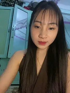 banlinh004 - Banlinh004's free webcam - UK Sex Cams