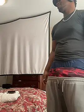 keybump323 - KeYBuMp323's free webcam - UK Sex Cams