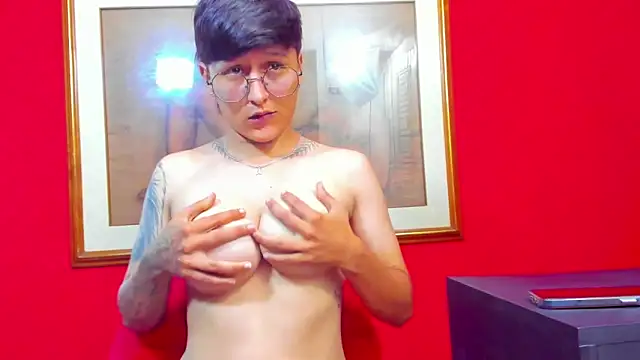 tamarahryan (F young) - Squirt