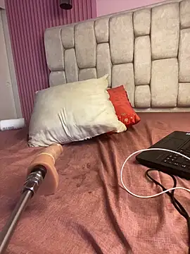 PrettyHamaica webcam