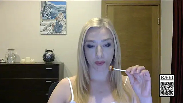 Wild_Silk_Desire webcam