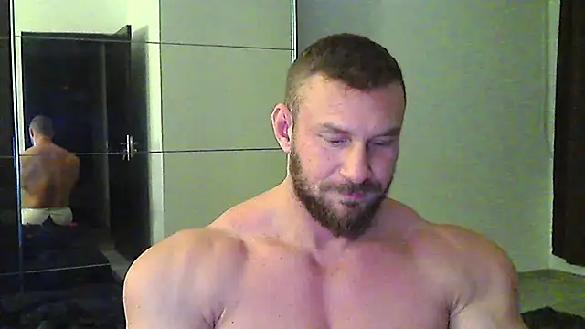 muscularkevin webcam