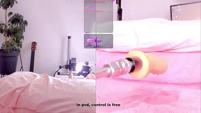 revy_blacck - Revy_blacck's free webcam - UK Sex Cams