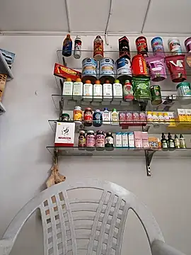 Webcam Model (roxanasexy2025) is live