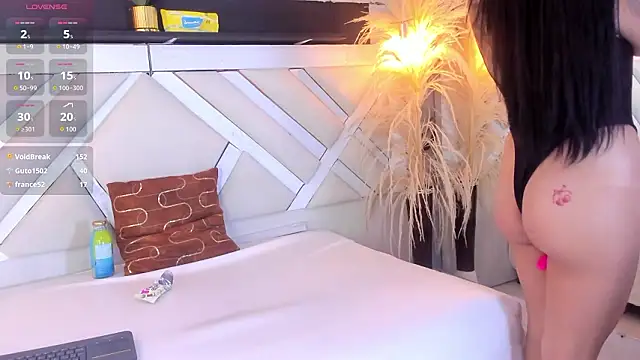 renata_blue - Renata_blue's free webcam - UK Sex Cams