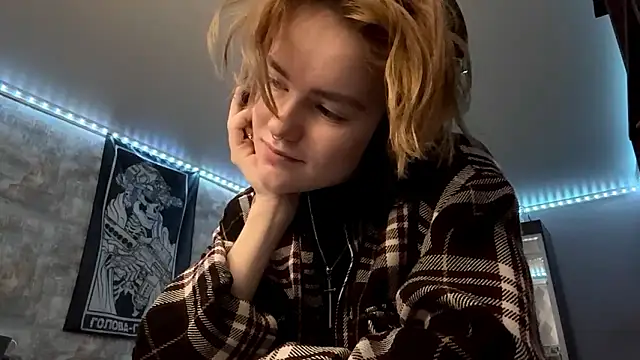 cutiegoga - CutieGoga's free webcam - UK Sex Cams